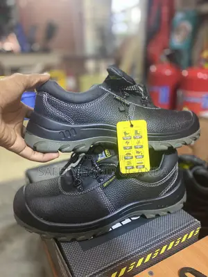 Safety Shoe Jogger / Low Cut