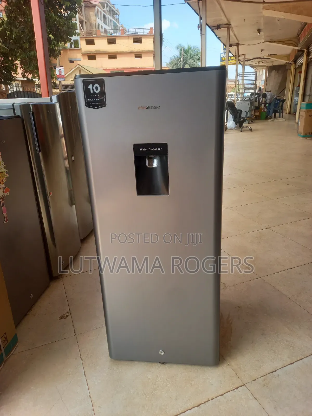 Hisense 229ltrs With Dispenser