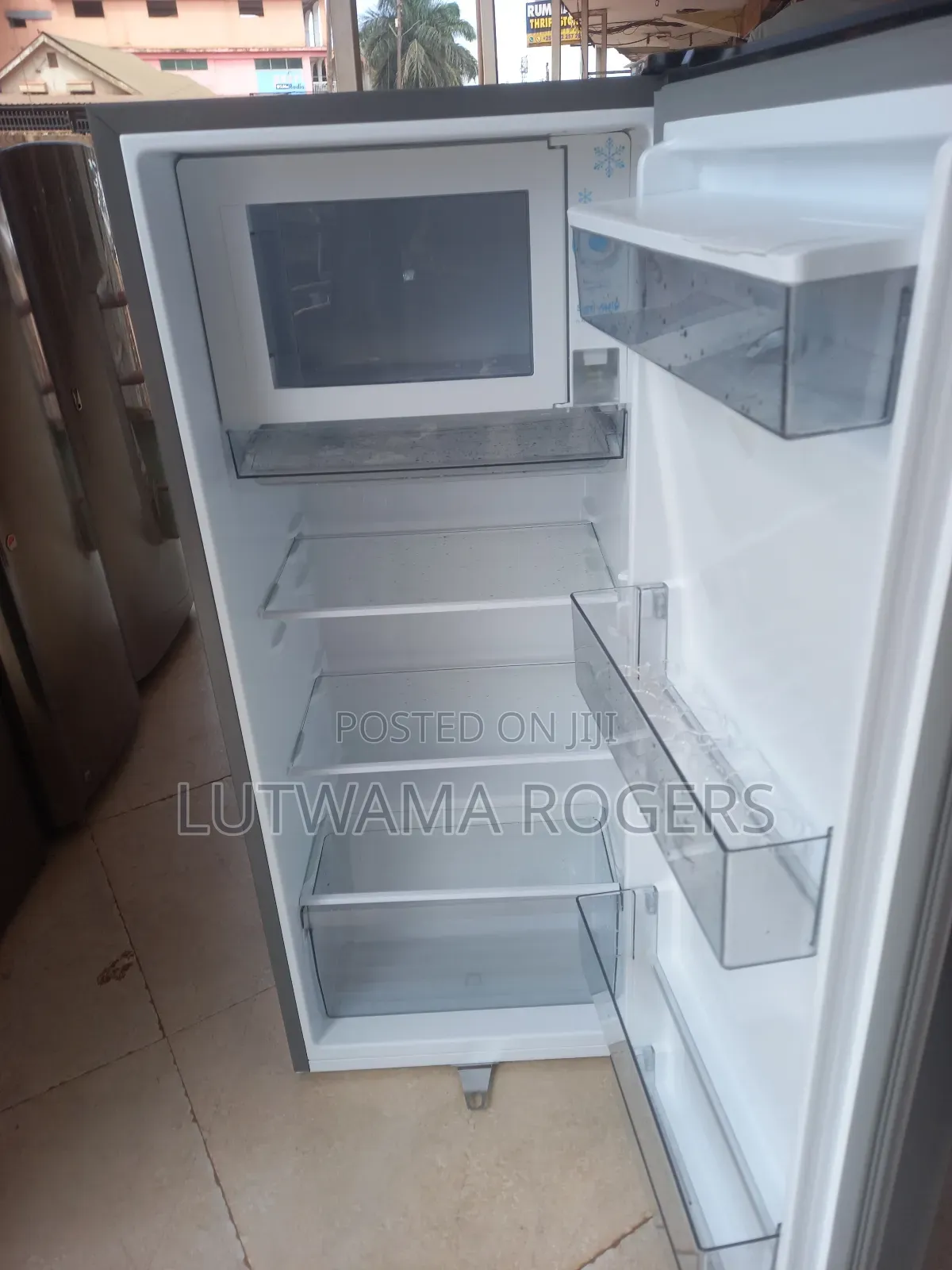 Hisense 229ltrs With Dispenser
