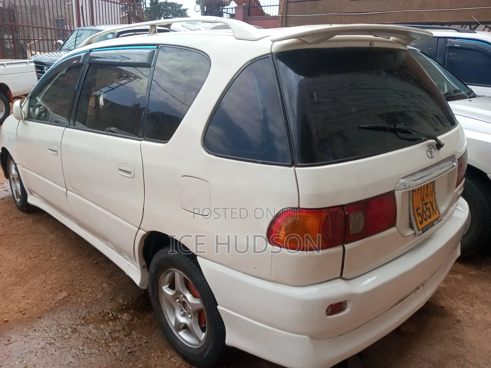 Toyota Ipsum 1999 Off white