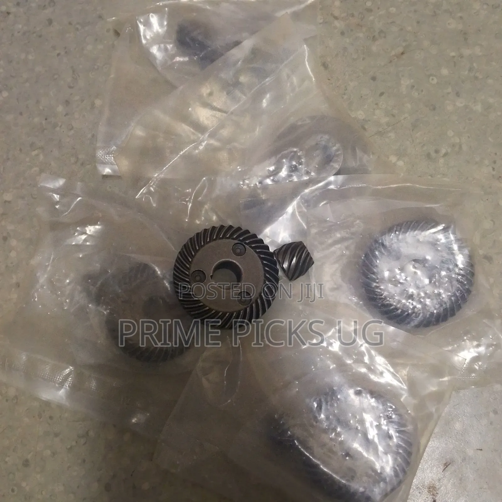 Makita Grinder Heavy-duty 36/11t Bevel Gear Kit – Restore Full Power!