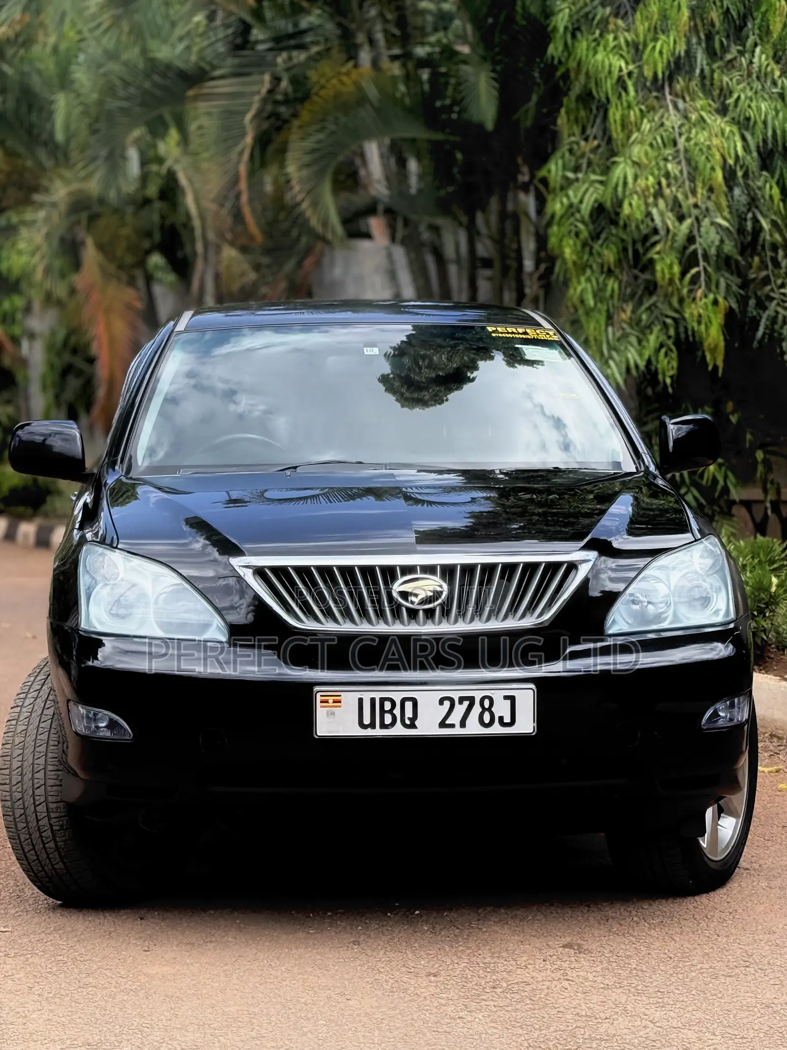 Toyota Harrier 2.4 2010 Black