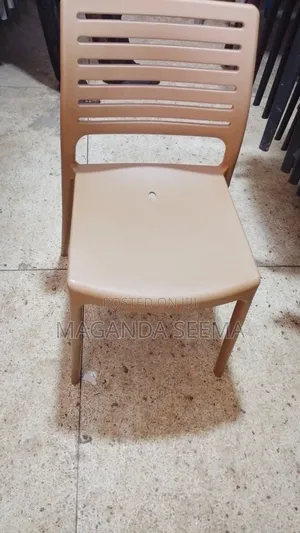 Melanie Chair