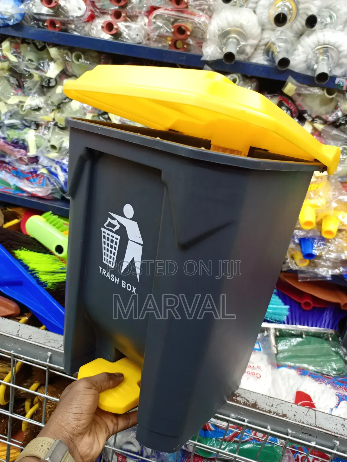 20l Foot-Pedal-Operated Trash