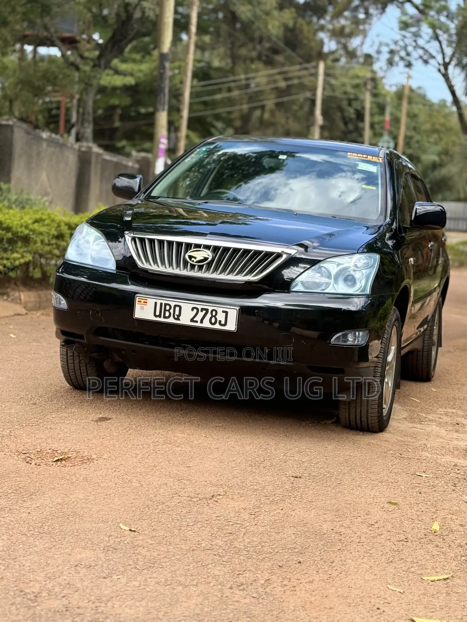 Toyota Harrier 2.4 2010 Black