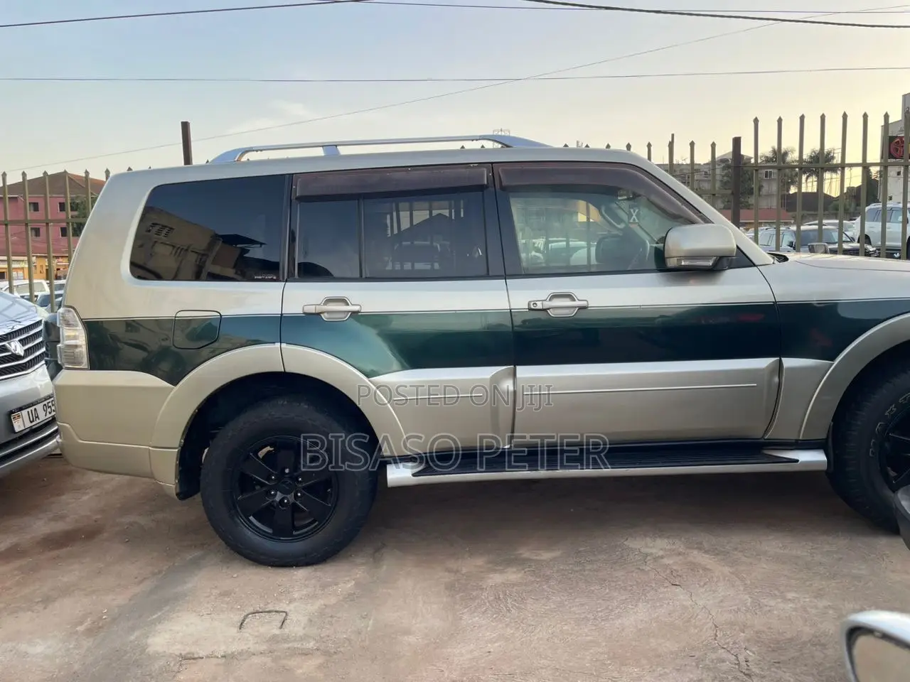 Mitsubishi Pajero 3.0 2011 Silver
