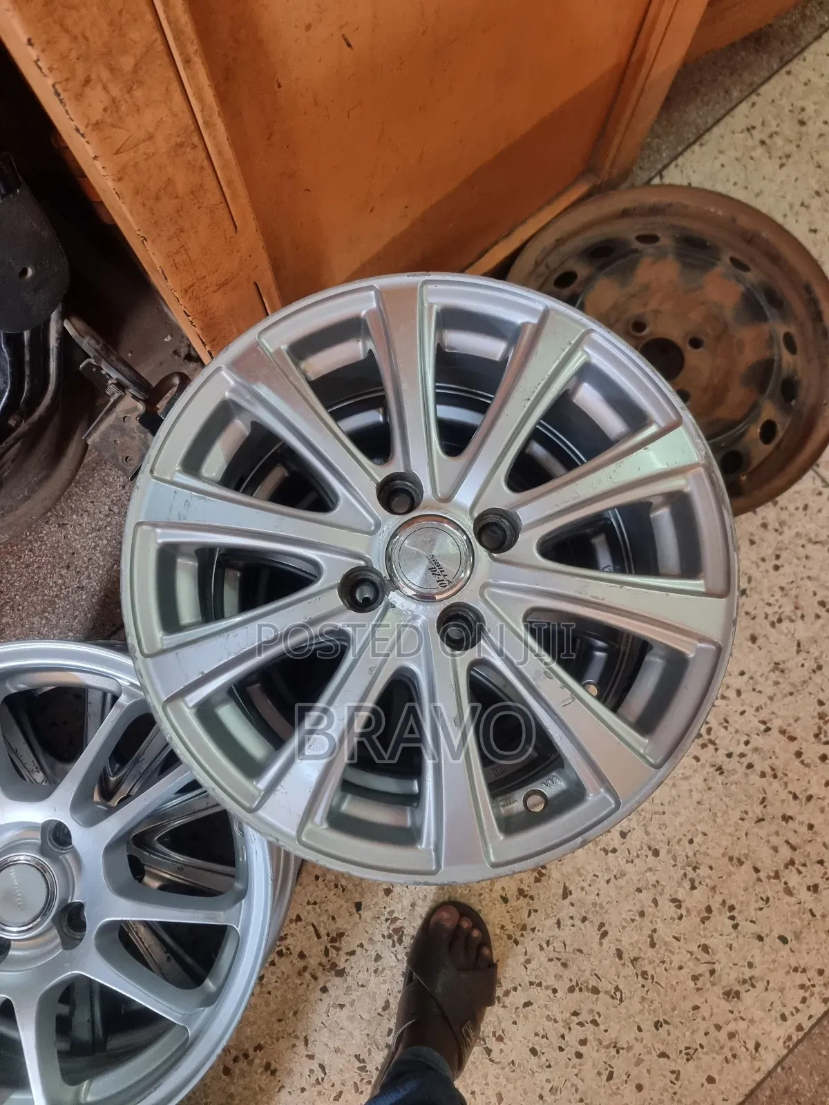Size 15 Rims Japan for Toyota Fielder.