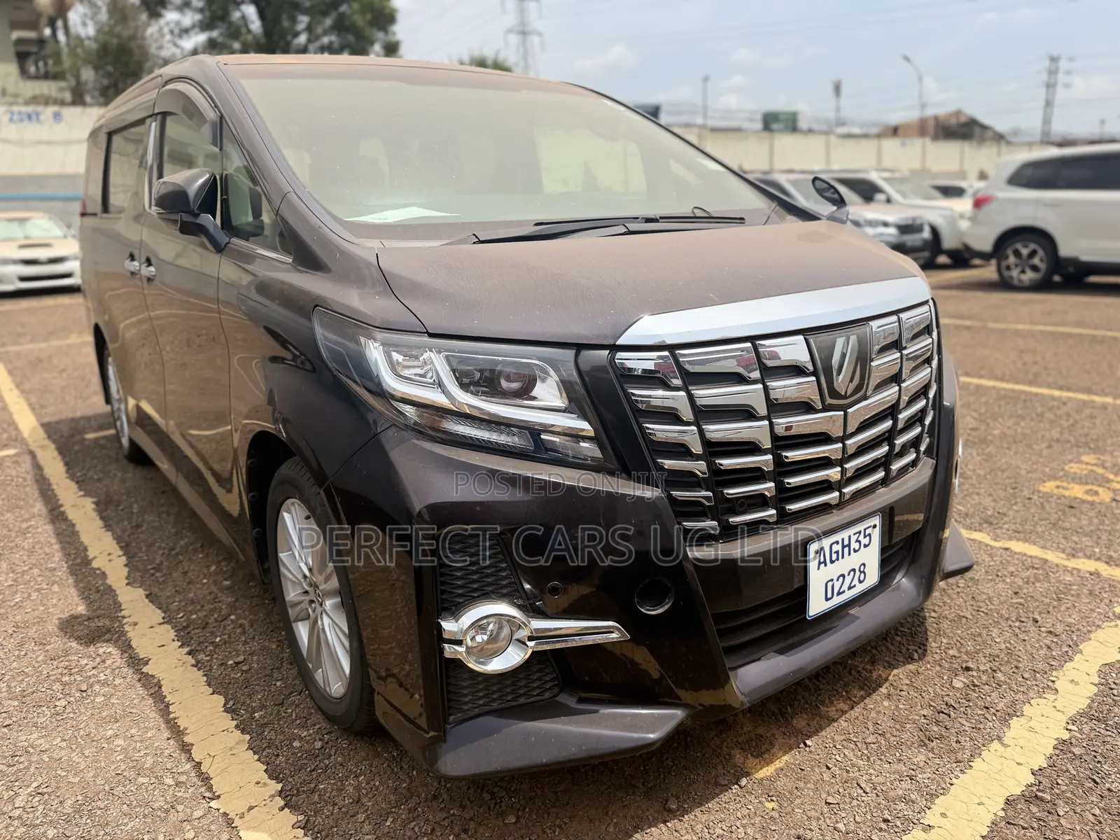 Toyota Alphard 2.5 Petrol FWD 2016 Purple