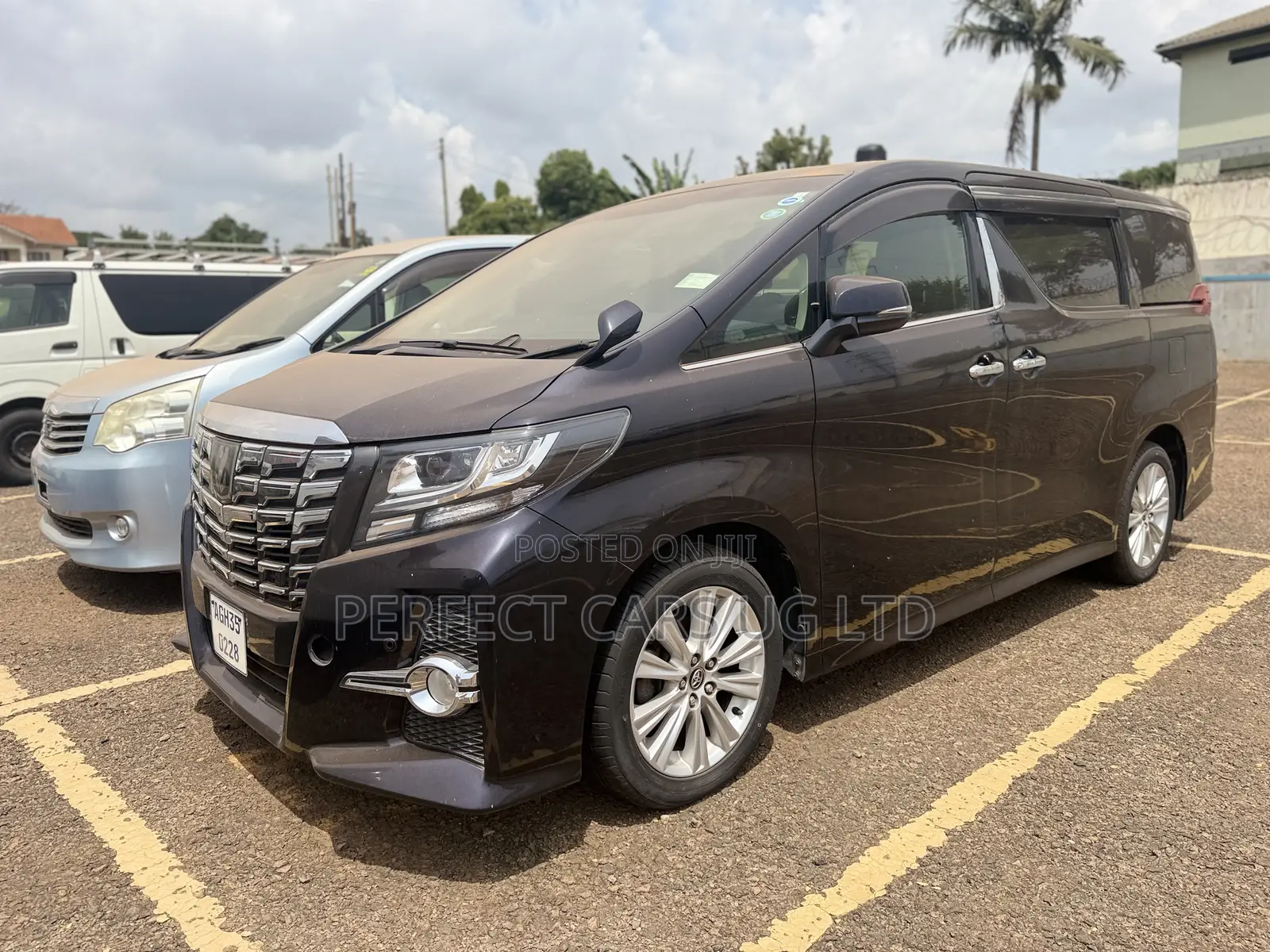 Toyota Alphard 2.5 Petrol FWD 2016 Purple