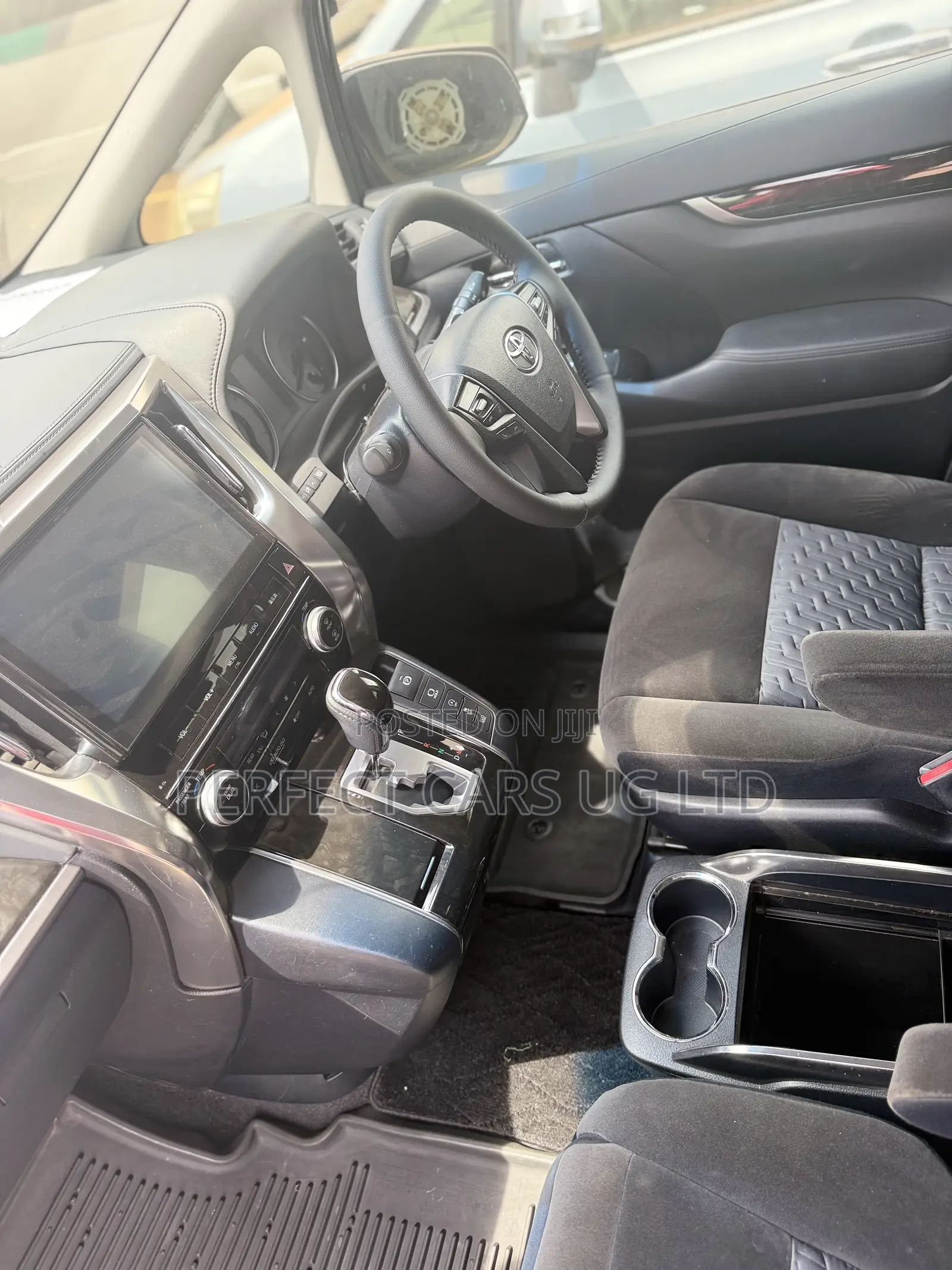 Toyota Alphard 2.5 Petrol FWD 2016 Purple