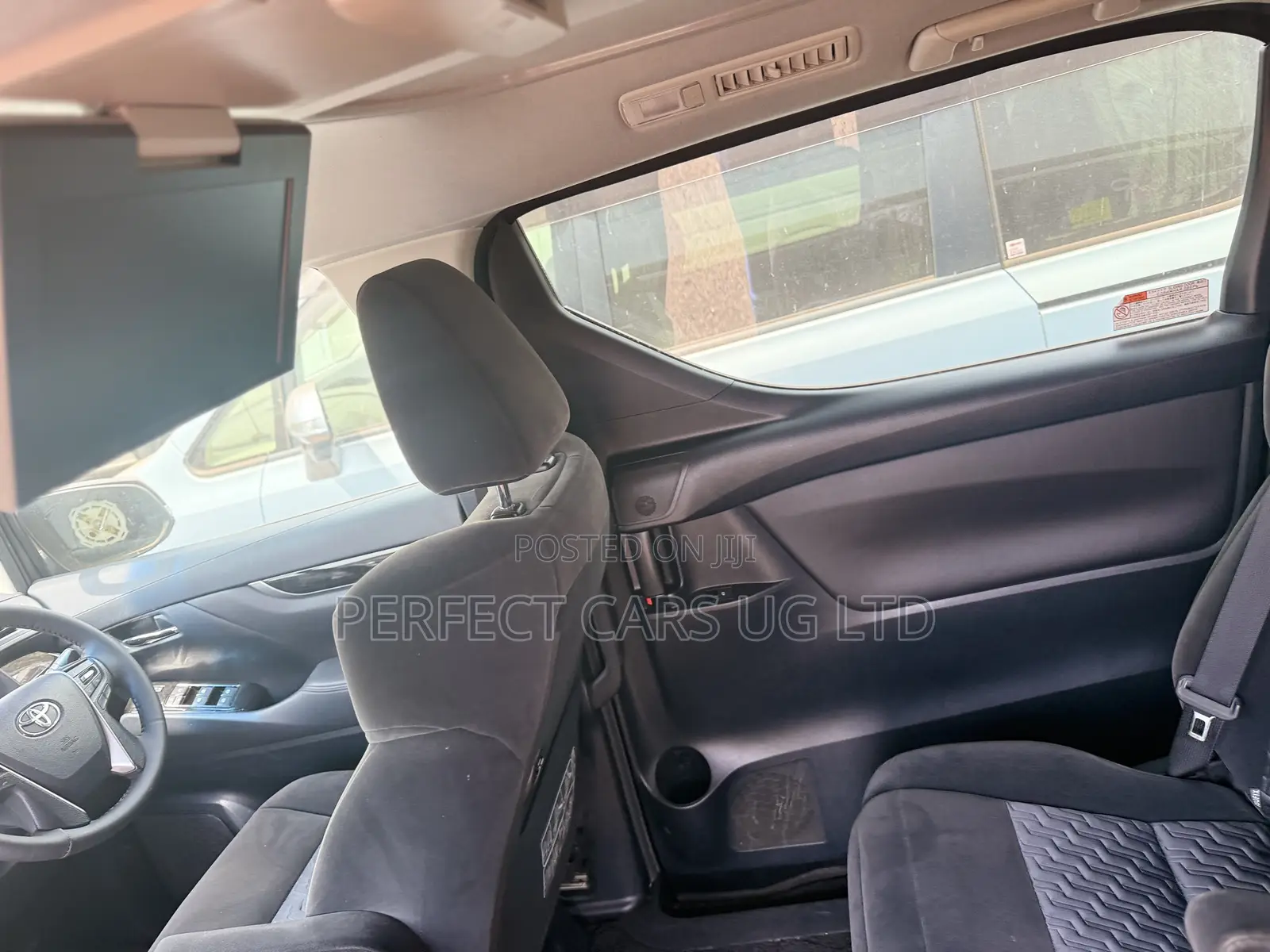 Toyota Alphard 2.5 Petrol FWD 2016 Purple