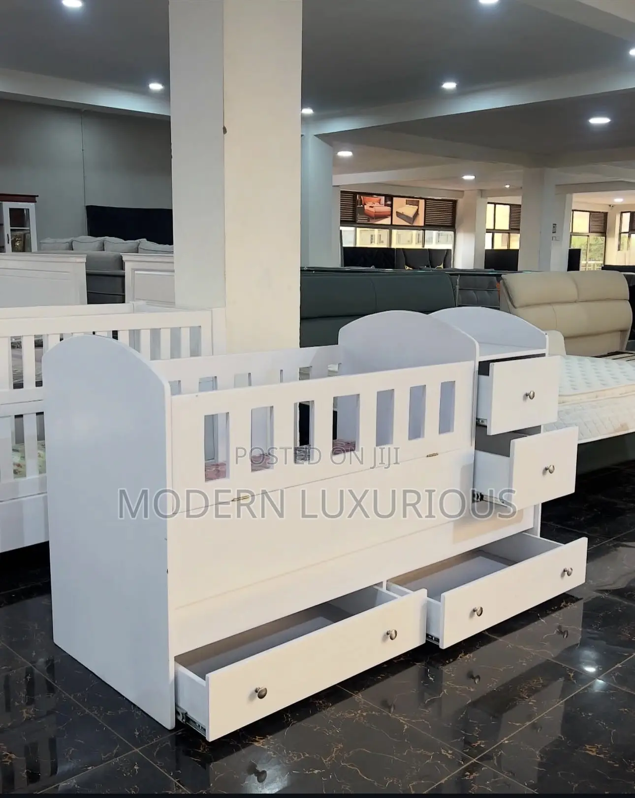 Baby Cot Kampala Uganda /Location Kireka /Baby Cot Available /