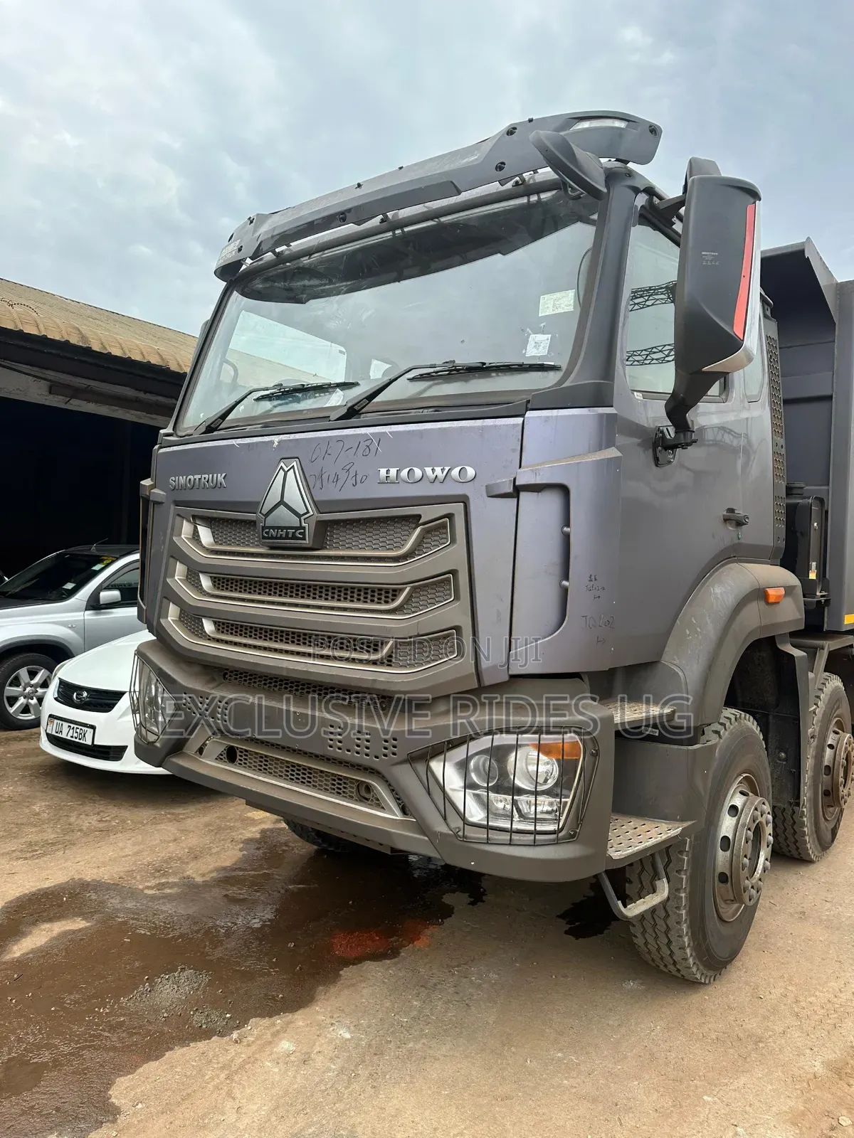 Howo Sintruck 2025 Gray