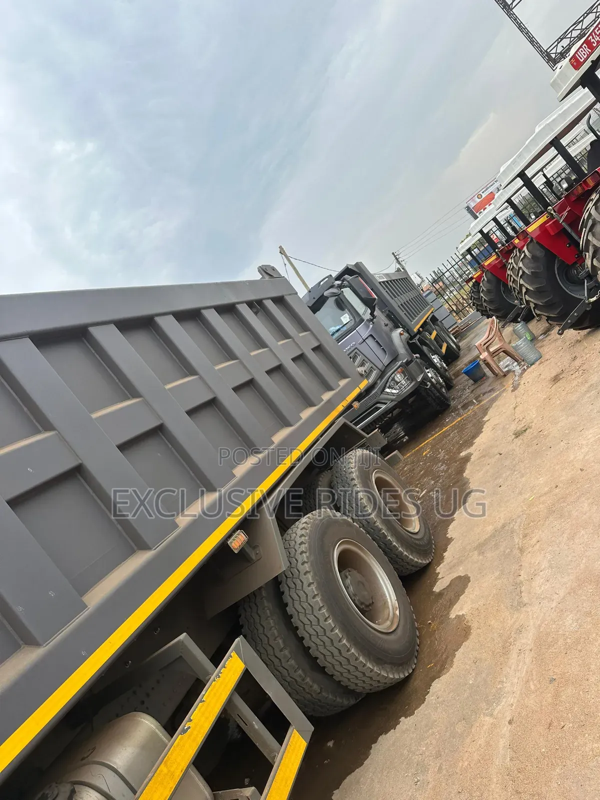 Howo Sintruck 2025 Gray