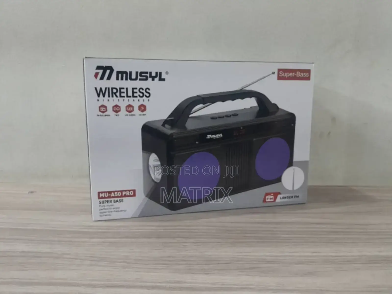 Musyl Yg-a50 Wireless Bluetooth Portable Speaker / Solar / Fm Radio