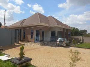 Furnished 4bdrm Bungalow in Kira for sale