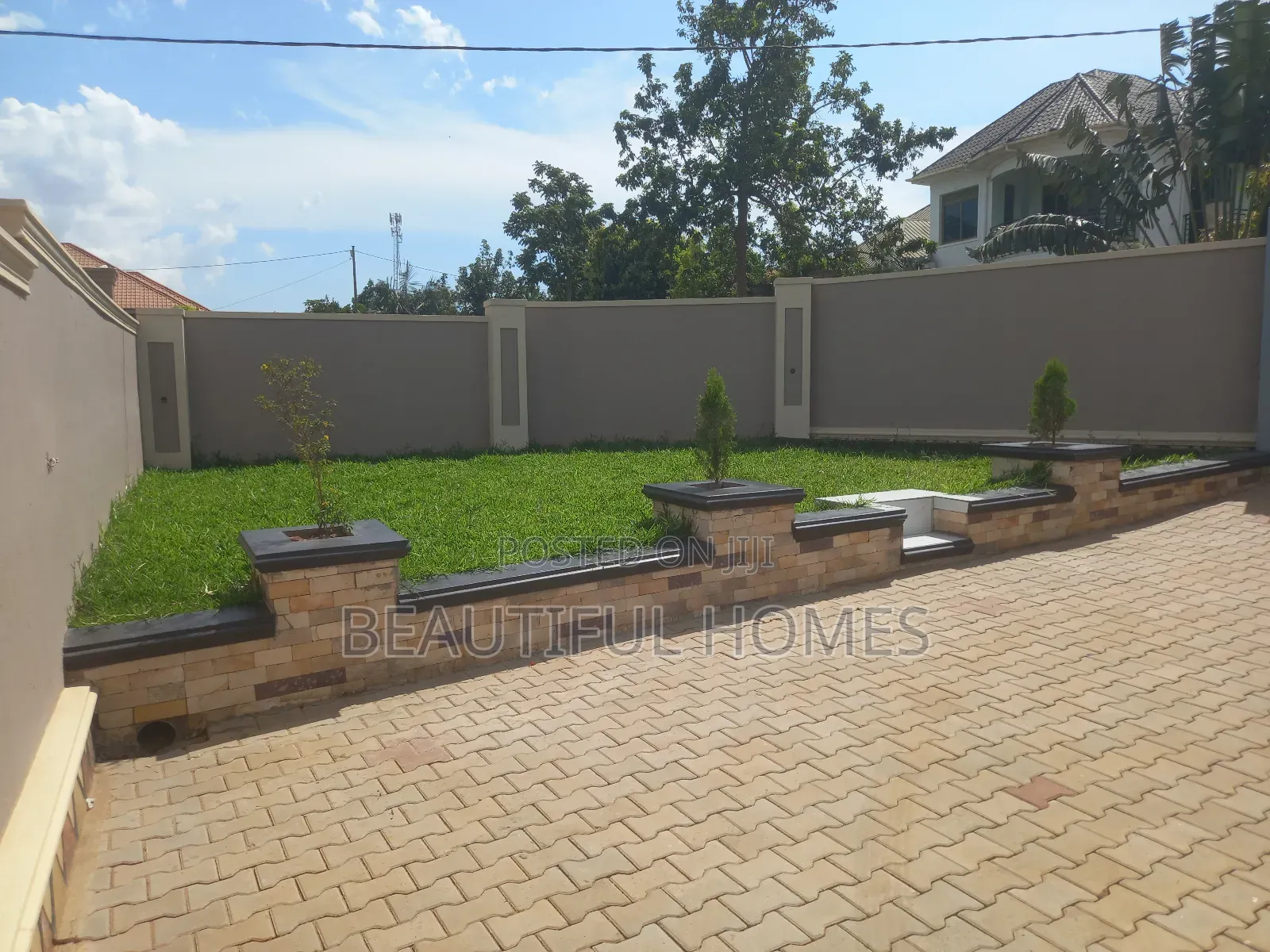 Furnished 4bdrm House in Kira, Central Division for sale