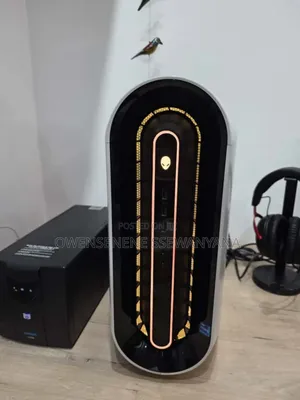 Dell Alienware Aurora R12 32GB Intel Core I7 SSHD+SSD 3T