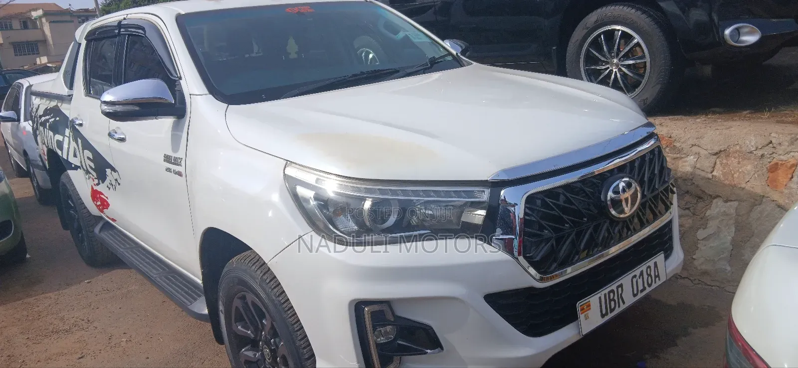 Toyota Hilux Revo Double Cab Deisel 2.8 AWD 2018 White