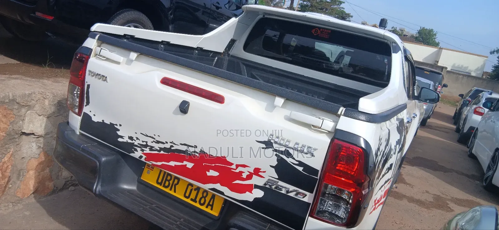 Toyota Hilux Revo Double Cab Deisel 2.8 AWD 2018 White