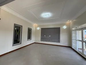 3bdrm Bungalow in Kitende Entebbe Road, Central Division for rent
