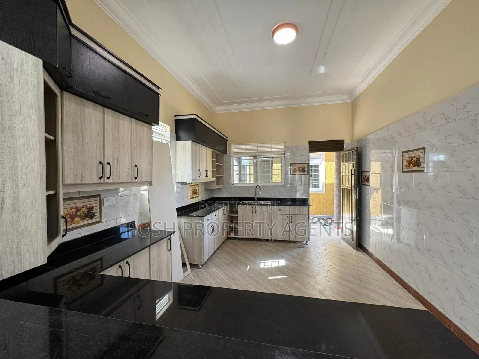 3bdrm Bungalow in Kitende Entebbe Road, Central Division for rent