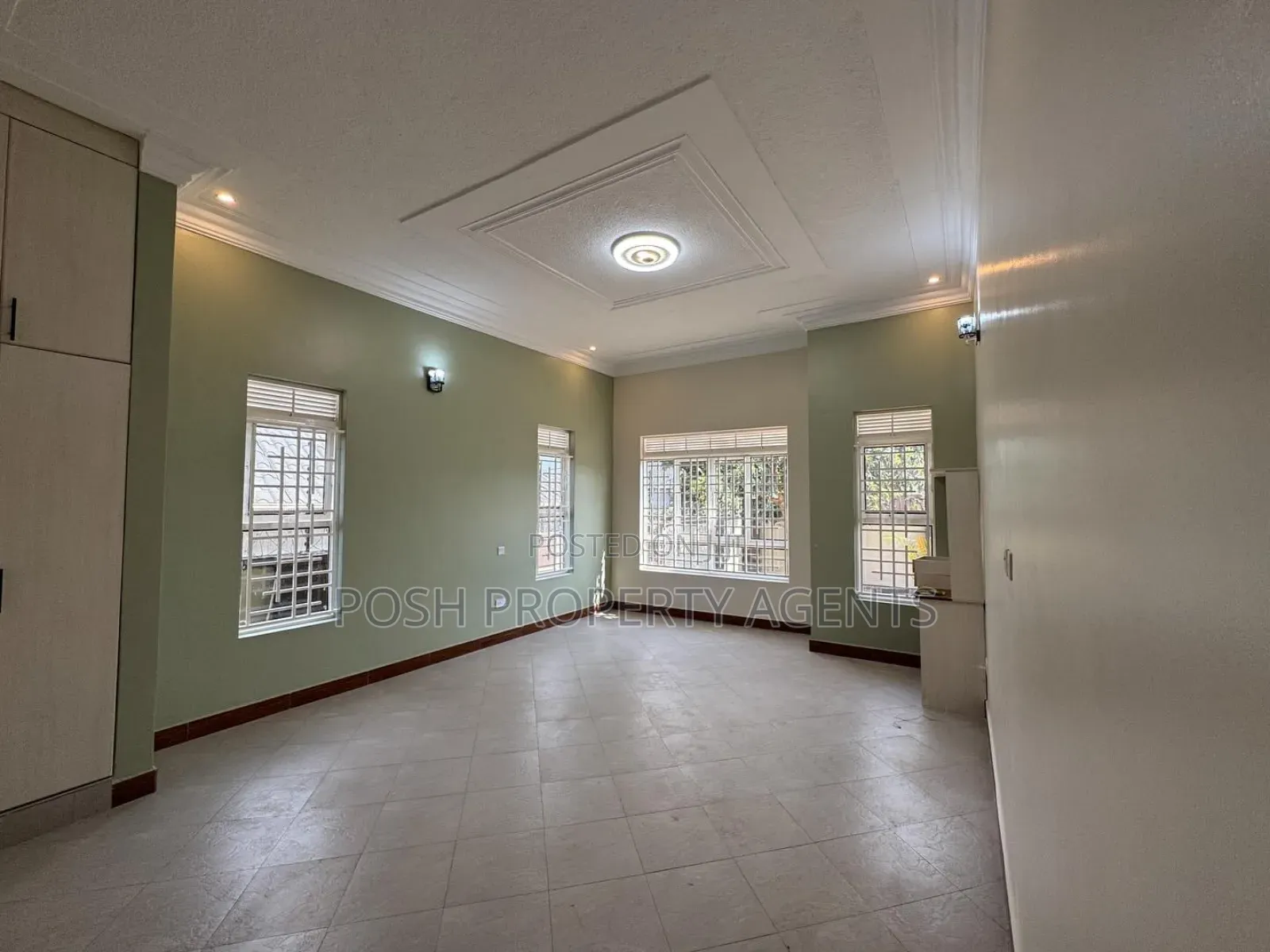 3bdrm Bungalow in Kitende Entebbe Road, Central Division for rent