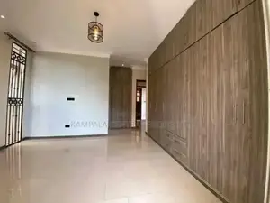 3bdrm Apartment in Bukoto, Central Division for rent