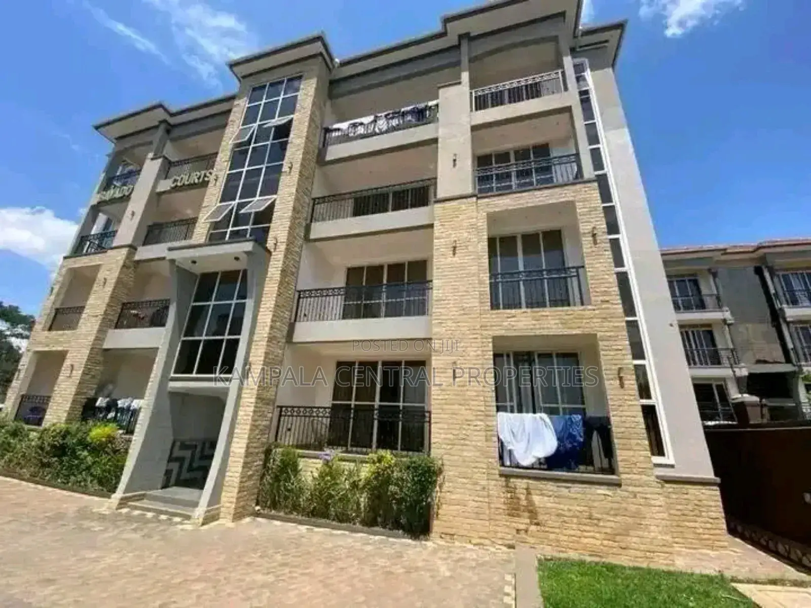 3bdrm Apartment in Bukoto, Central Division for rent