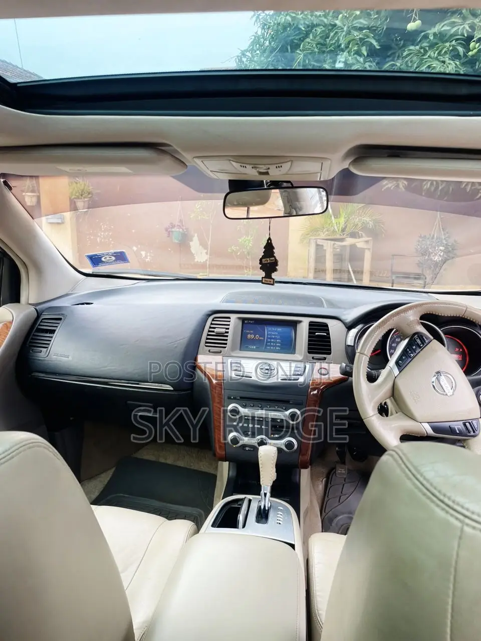 Nissan Murano 2011 White