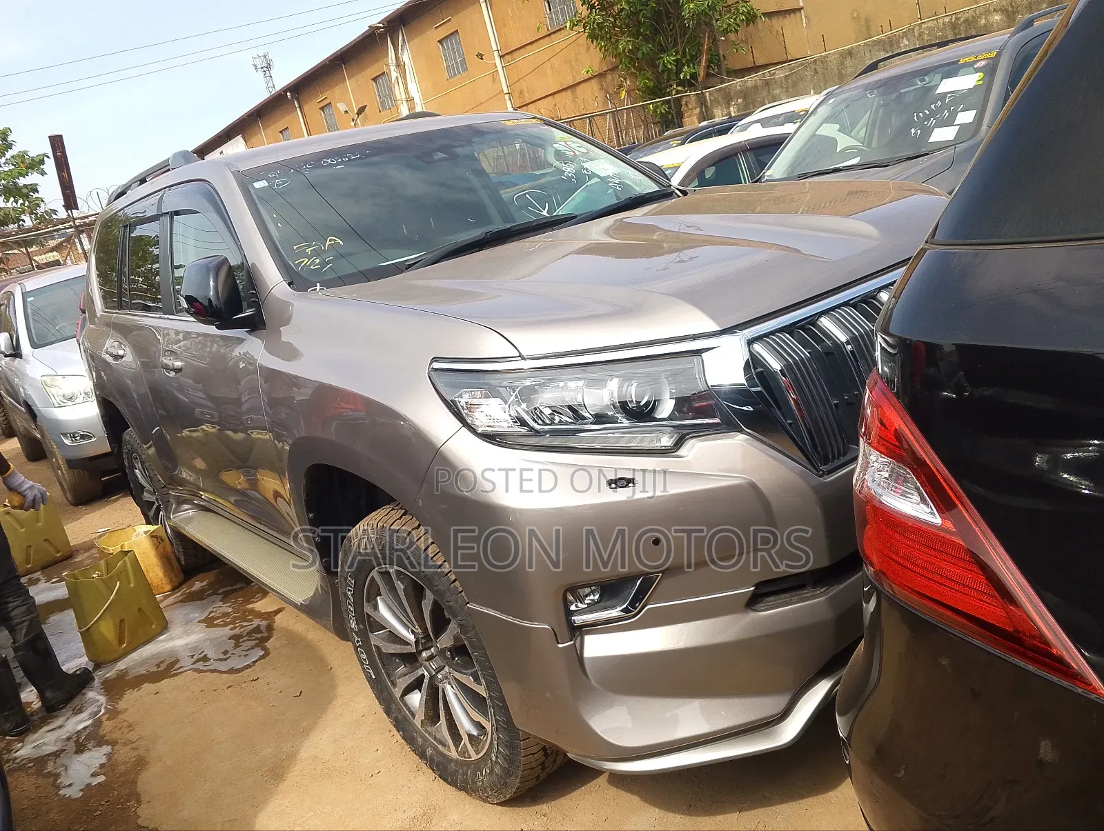 Toyota Land Cruiser Prado 2.8 2020 Gold
