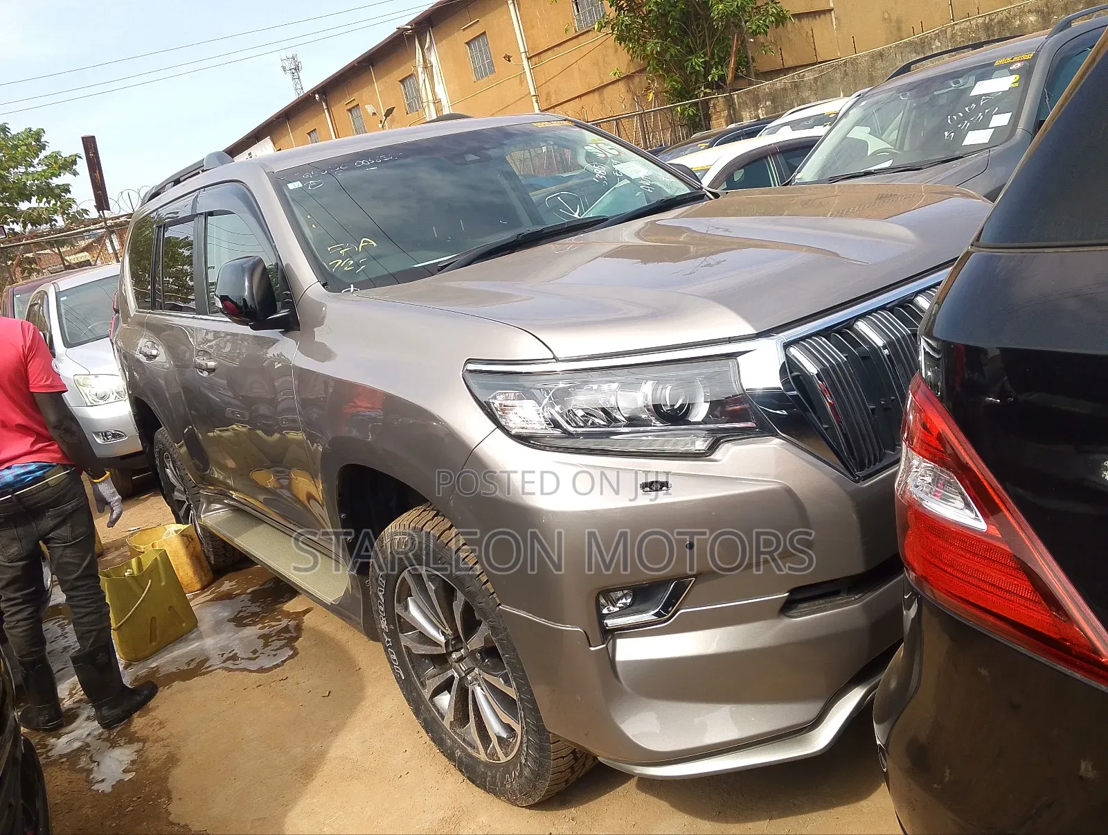 Toyota Land Cruiser Prado 2.8 2020 Gold