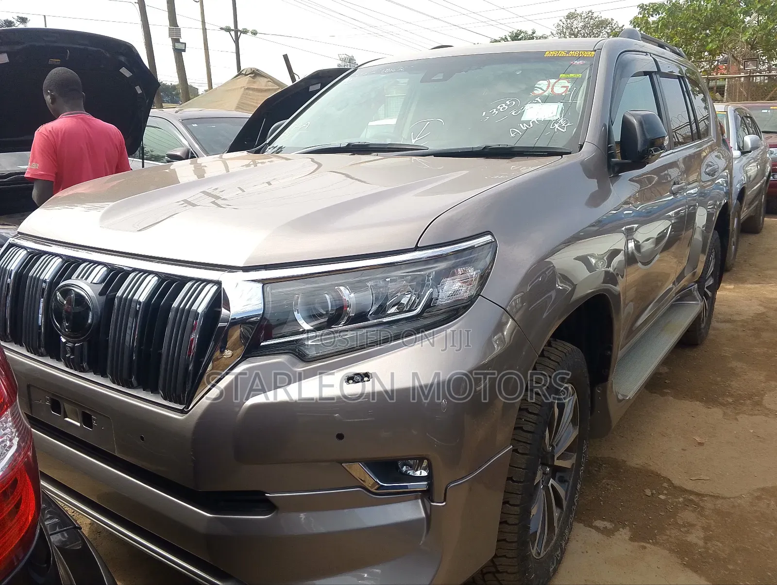 Toyota Land Cruiser Prado 2.8 2020 Gold