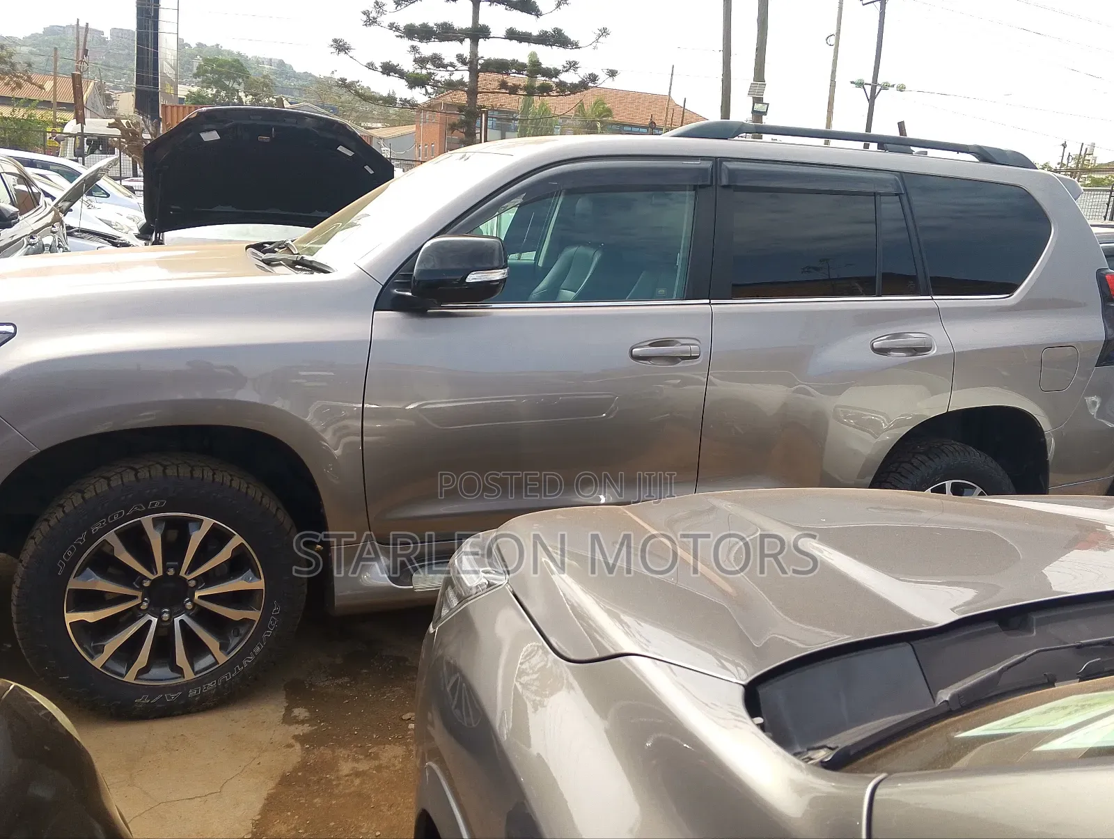 Toyota Land Cruiser Prado 2.8 2020 Gold