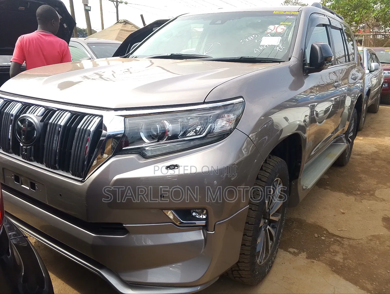 Toyota Land Cruiser Prado 2.8 2020 Gold