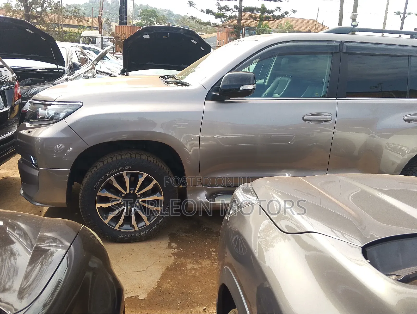 Toyota Land Cruiser Prado 2.8 2020 Gold