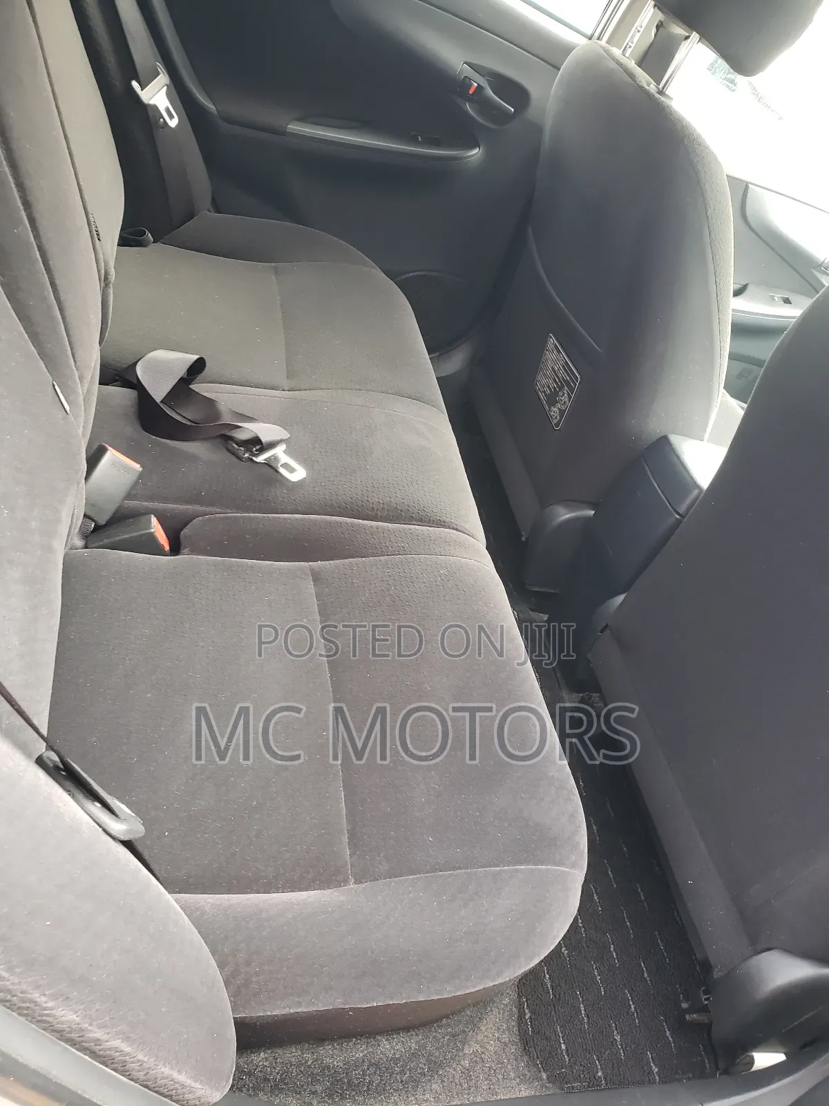 Toyota Corolla Fielder 1.5 Petrol AWD 2010 Silver