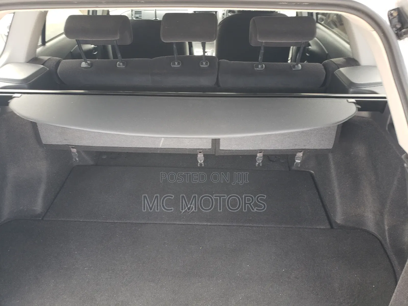 Toyota Corolla Fielder 1.5 Petrol AWD 2010 Silver