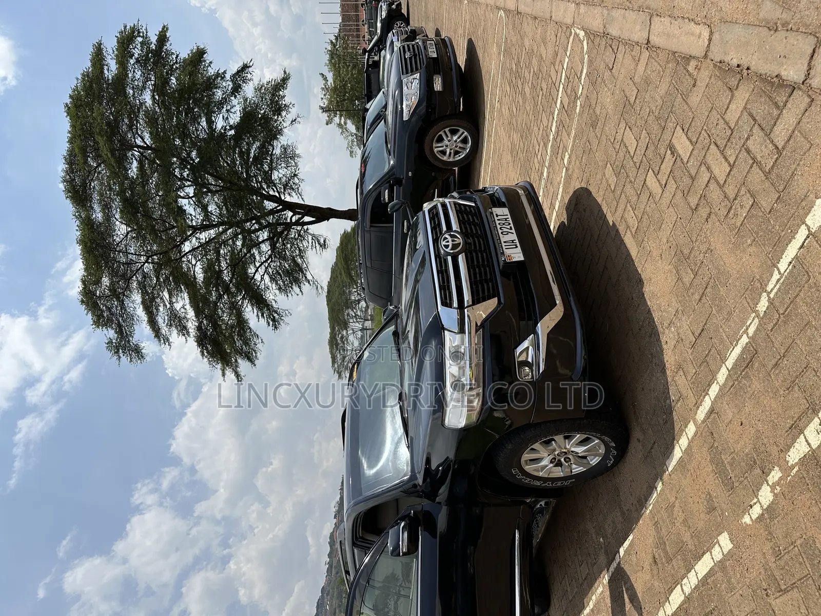Landcruiser V8’S Available for Self Drive