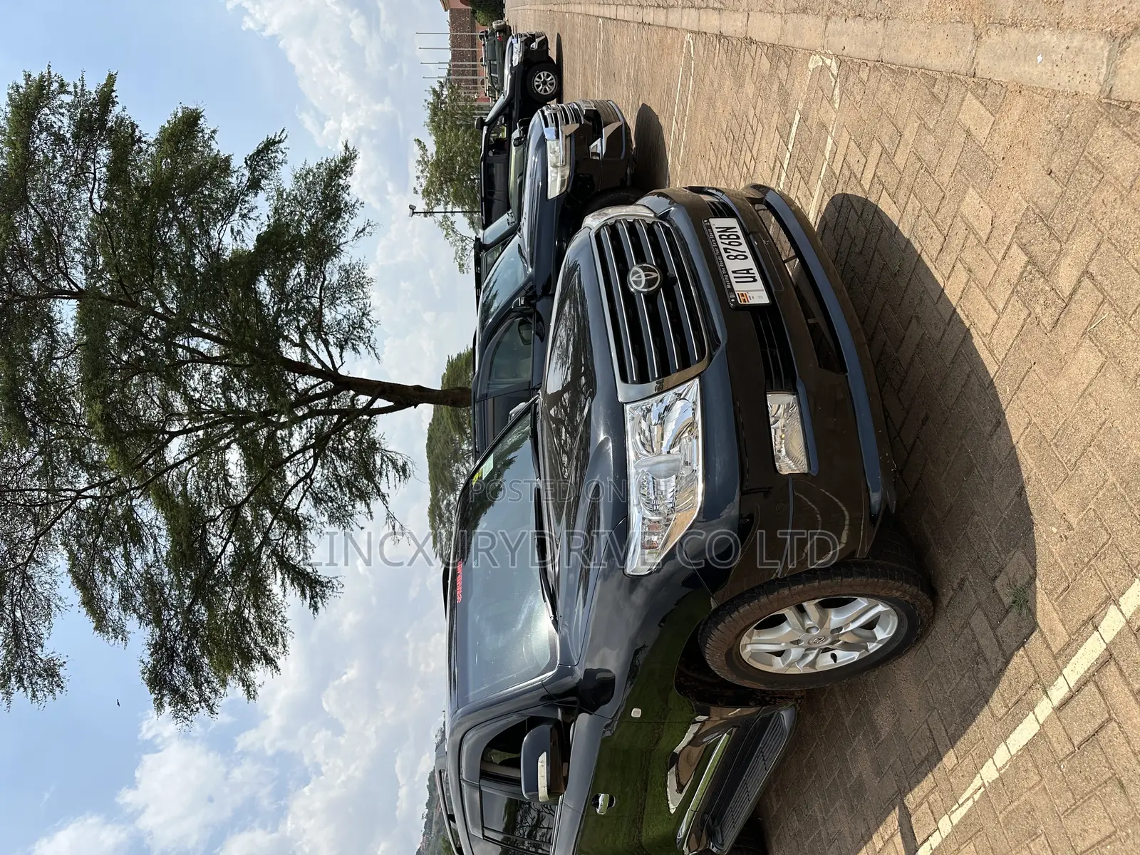 Landcruiser V8’S Available for Self Drive
