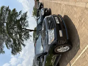 Landcruiser V8’S Available for Self Drive