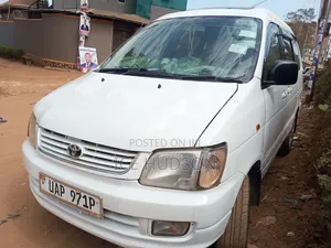 Toyota TownAce 1999 Off white