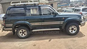 Toyota Land Cruiser 2000 Blue