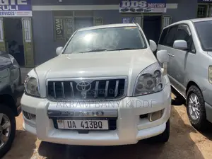 Toyota Land Cruiser Prado 2008 White