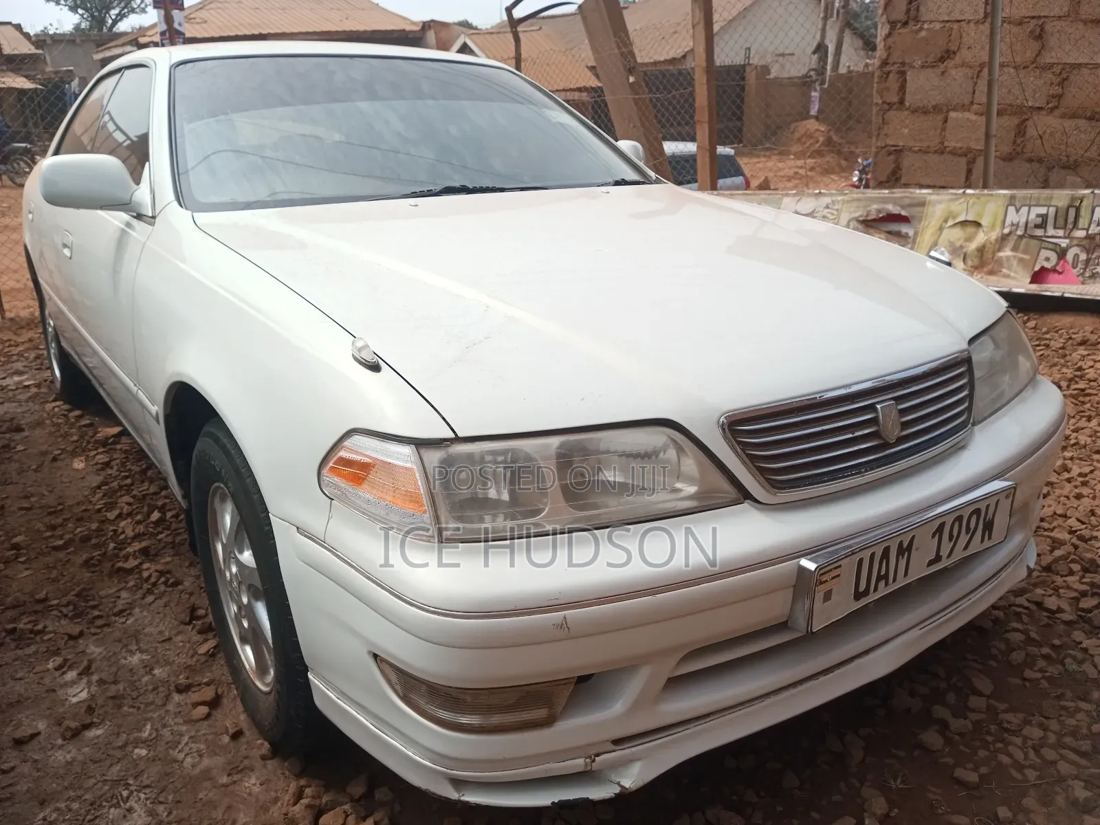 Toyota Mark II 1999 White