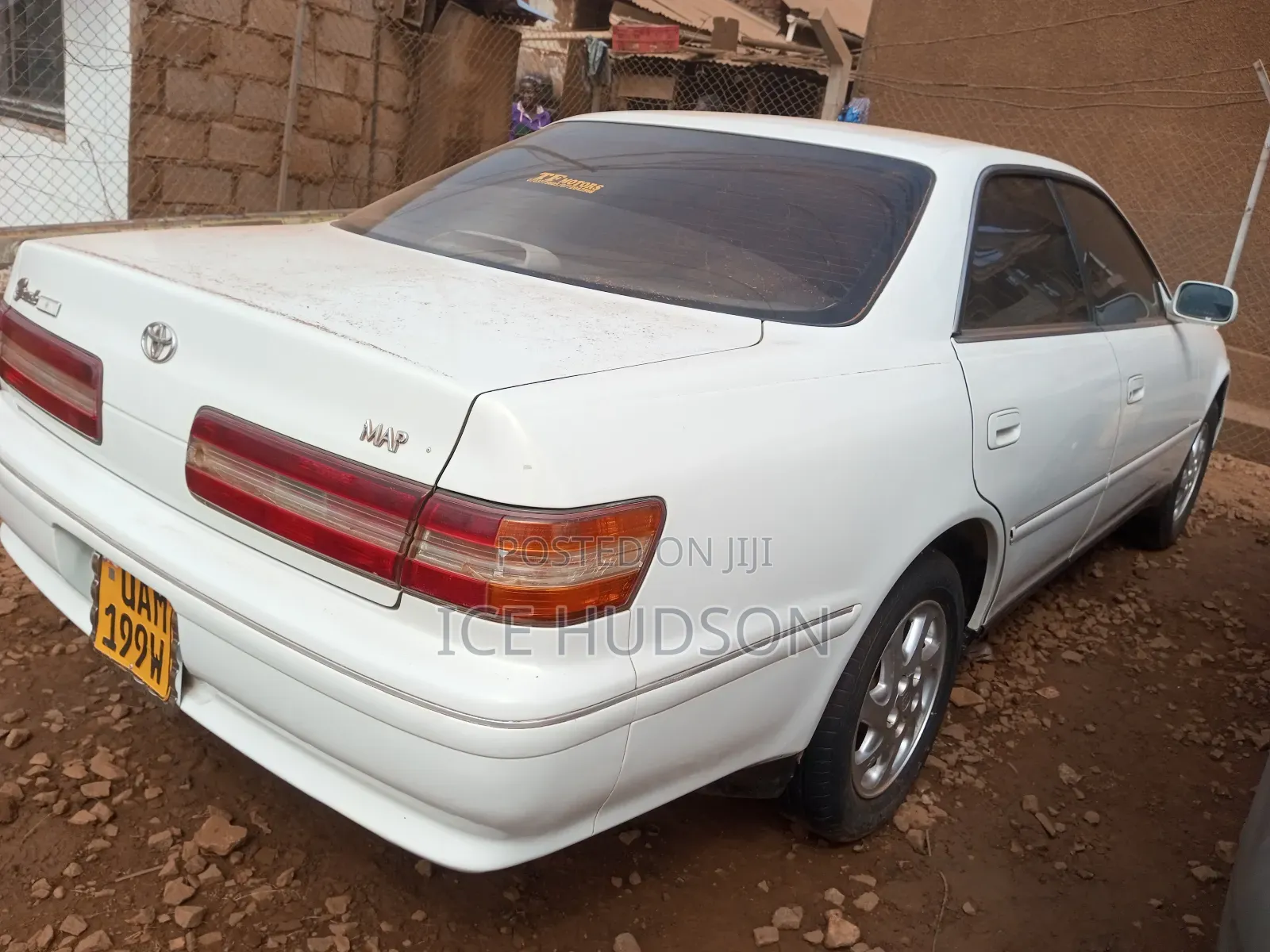 Toyota Mark II 1999 White