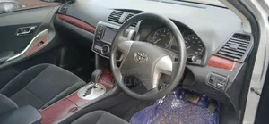 Toyota Premio 1.8 FWD 2011 Silver