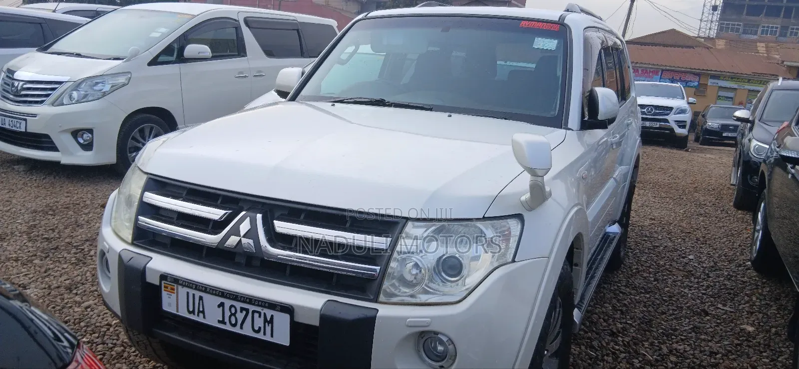 Mitsubishi Pajero 3.0 2011 White