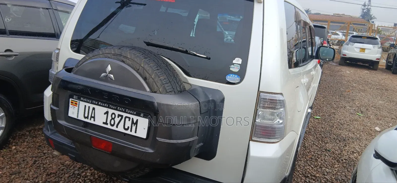 Mitsubishi Pajero 3.0 2011 White
