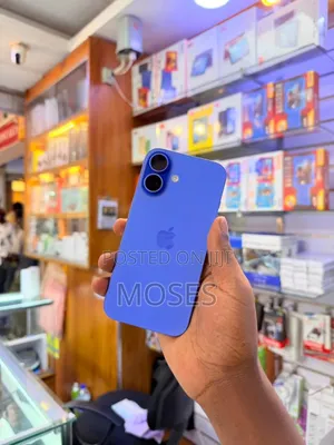 New Apple iPhone 16 256 GB Blue